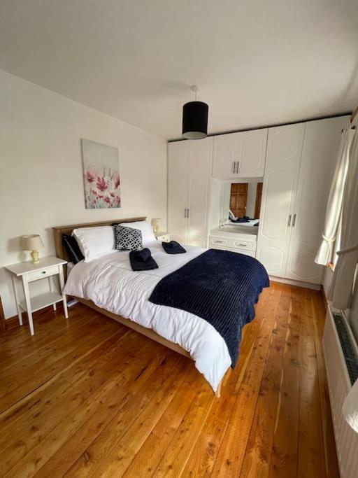 Sonas Seaside Apartment Голвей Екстер'єр фото